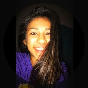 Meet your Posher, Alyssa